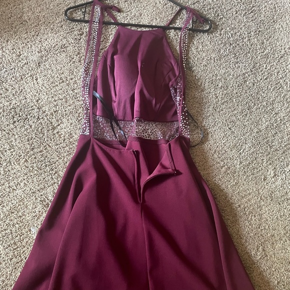 Dress - Picture 2 of 2